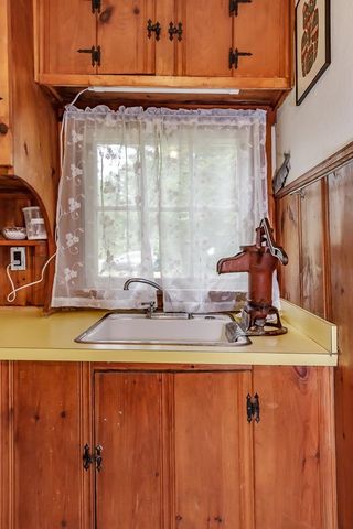 433 New Hampshire Route 25A, Wentworth, NH 03282