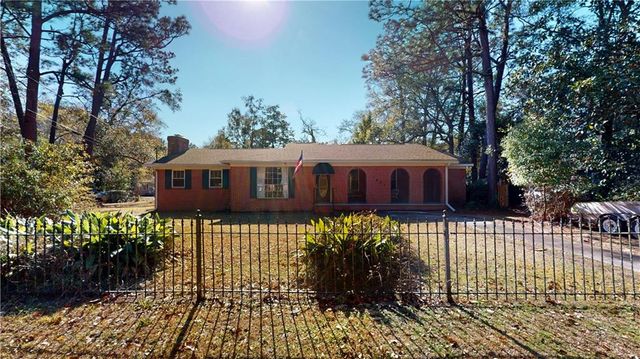 1471 Cedar Crescent Drive, Mobile, AL 36605