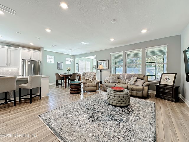 11012 TOWN VIEW Drive, Jacksonville, FL 32256