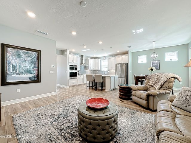 11012 TOWN VIEW Drive, Jacksonville, FL 32256