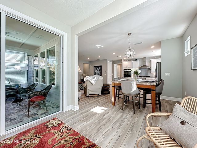 11012 TOWN VIEW Drive, Jacksonville, FL 32256