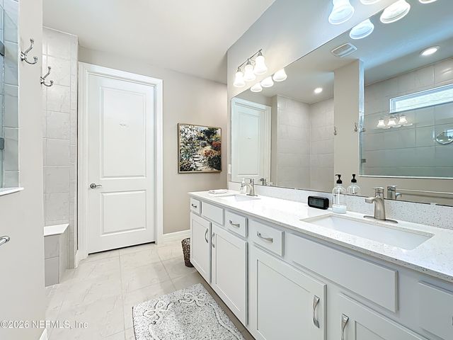 11012 TOWN VIEW Drive, Jacksonville, FL 32256