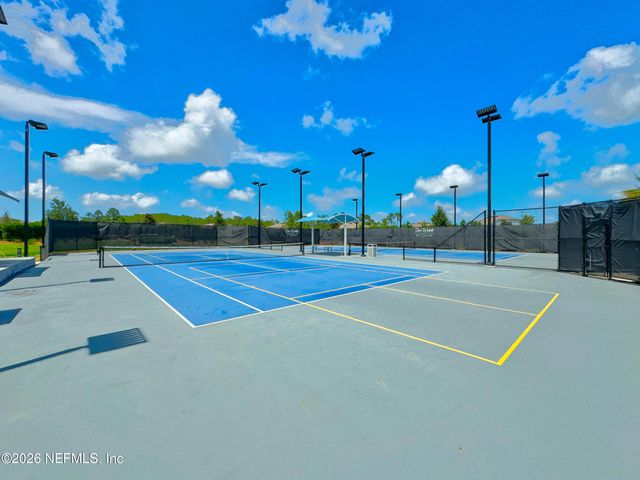 11012 TOWN VIEW Drive, Jacksonville, FL 32256