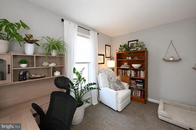 216 VIRGINIA AVE, Audubon, NJ 08106