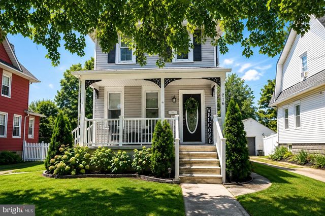 216 VIRGINIA AVE, Audubon, NJ 08106
