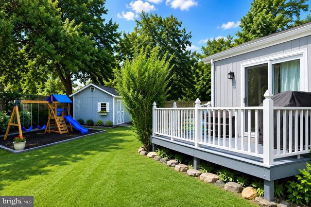 216 VIRGINIA AVE, Audubon, NJ 08106