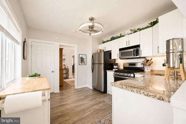 216 VIRGINIA AVE, Audubon, NJ 08106