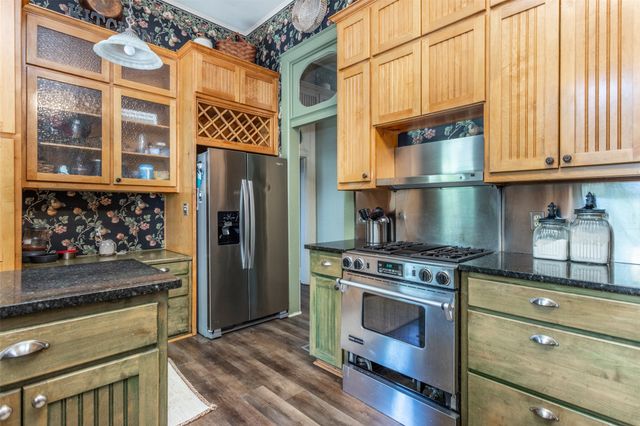 319 S Denton Street, Gainesville, TX 76240