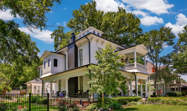 319 S Denton Street, Gainesville, TX 76240