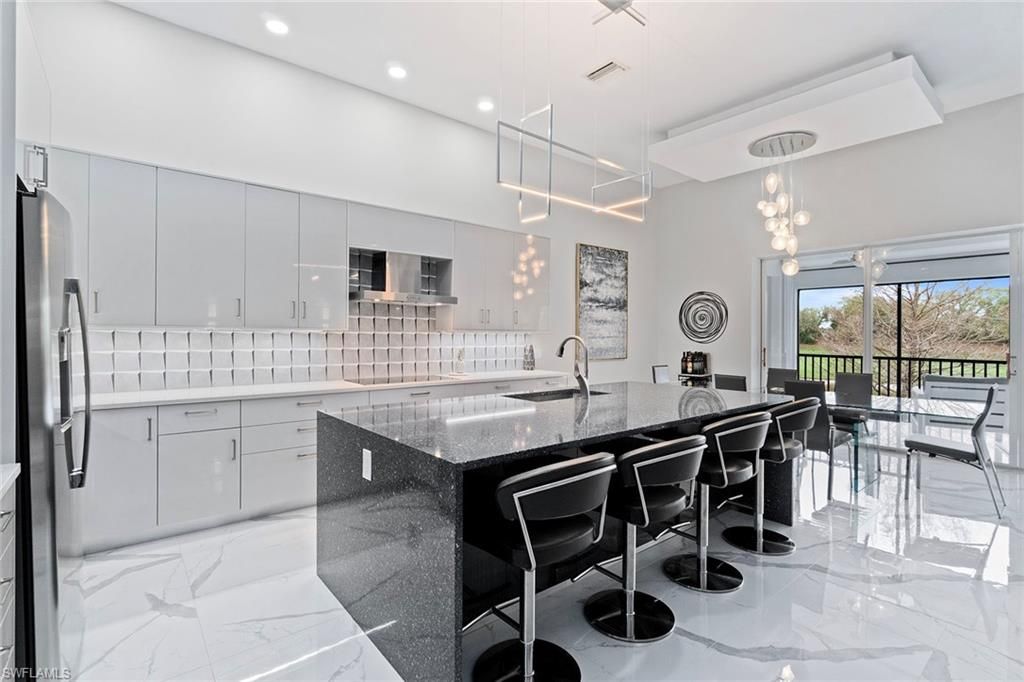 9281 Triana TER 4, FORT MYERS, FL 33912 — exterior