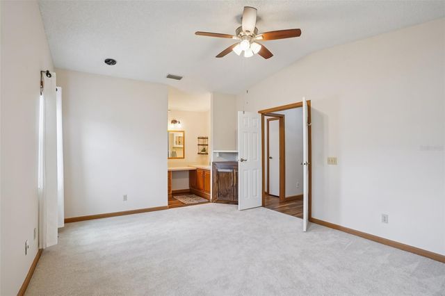 1833 W SCHWARTZ BOULEVARD, The Villages, FL 32159