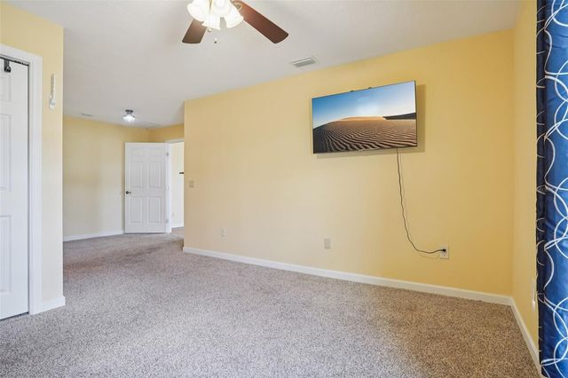 1833 W SCHWARTZ BOULEVARD, The Villages, FL 32159