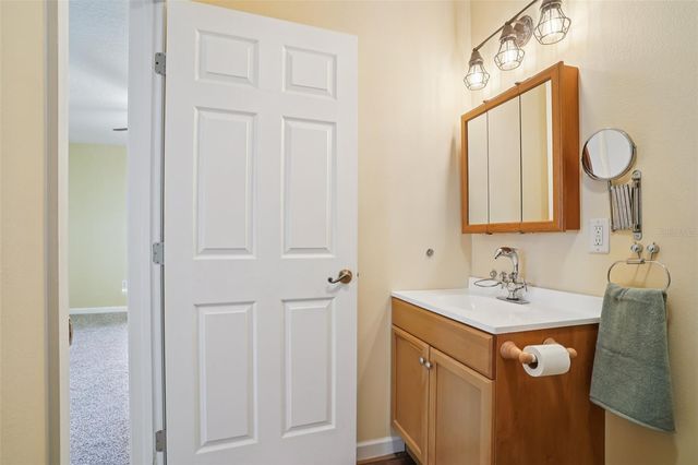 1833 W SCHWARTZ BOULEVARD, The Villages, FL 32159