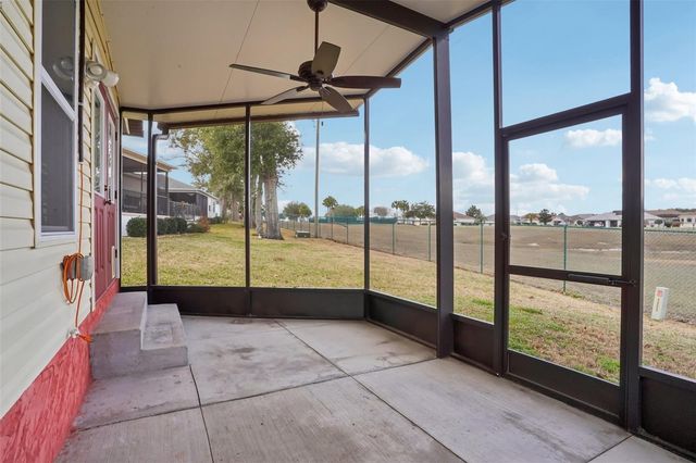 1833 W SCHWARTZ BOULEVARD, The Villages, FL 32159