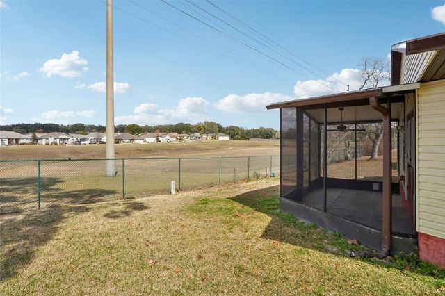 1833 W SCHWARTZ BOULEVARD, The Villages, FL 32159