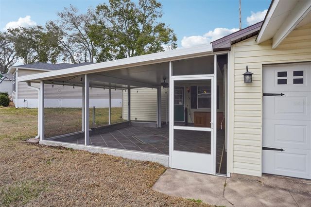 1833 W SCHWARTZ BOULEVARD, The Villages, FL 32159