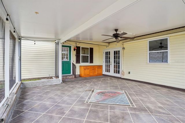 1833 W SCHWARTZ BOULEVARD, The Villages, FL 32159