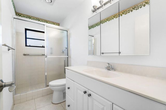 10120 Eaglewood Terrace B, Boynton Beach, FL 33436