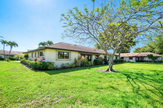10120 Eaglewood Terrace B, Boynton Beach, FL 33436