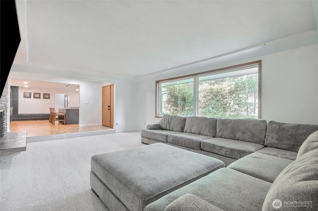 6902 Mount Tacoma Drive SW, Lakewood, WA 98499