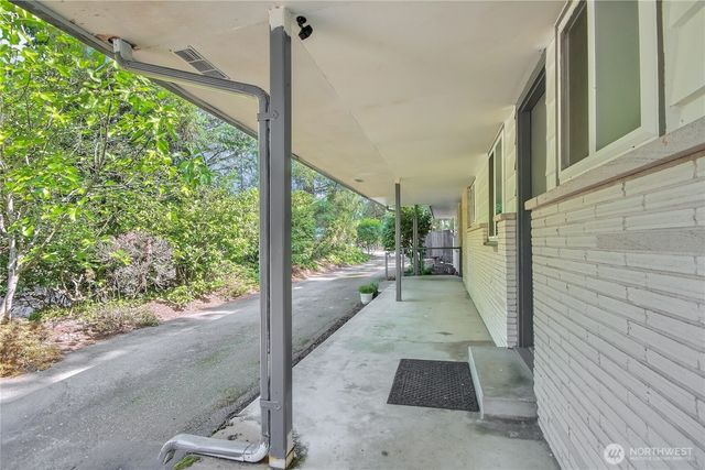 6902 Mount Tacoma Drive SW, Lakewood, WA 98499