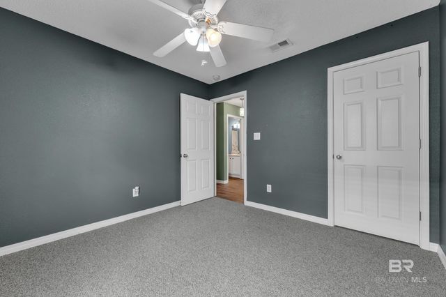 300 Cahaba Street, Foley, AL 36535