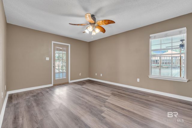 300 Cahaba Street, Foley, AL 36535