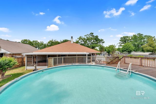 300 Cahaba Street, Foley, AL 36535
