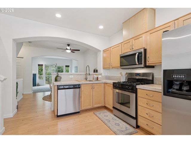 15400 Sw MALLARD Dr, Beaverton, OR 97007