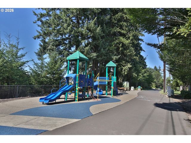 15400 Sw MALLARD Dr, Beaverton, OR 97007