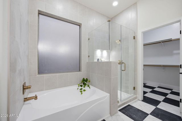 1645 E ORANGEWOOD Street, Gilbert, AZ 85296