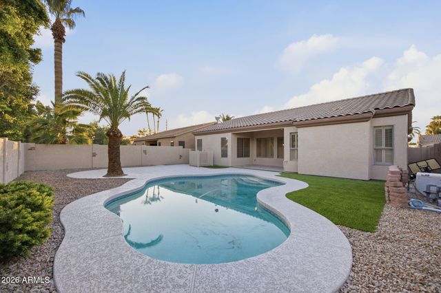 1645 E ORANGEWOOD Street, Gilbert, AZ 85296