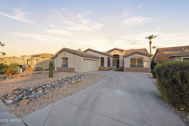 1645 E ORANGEWOOD Street, Gilbert, AZ 85296