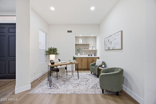 1645 E ORANGEWOOD Street, Gilbert, AZ 85296
