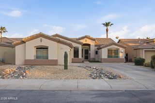 1645 E ORANGEWOOD Street, Gilbert, AZ 85296
