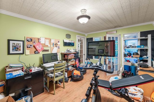 2510 Wychelm Dr, Kilgore, TX 75662