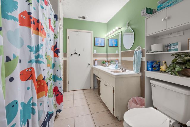 2510 Wychelm Dr, Kilgore, TX 75662