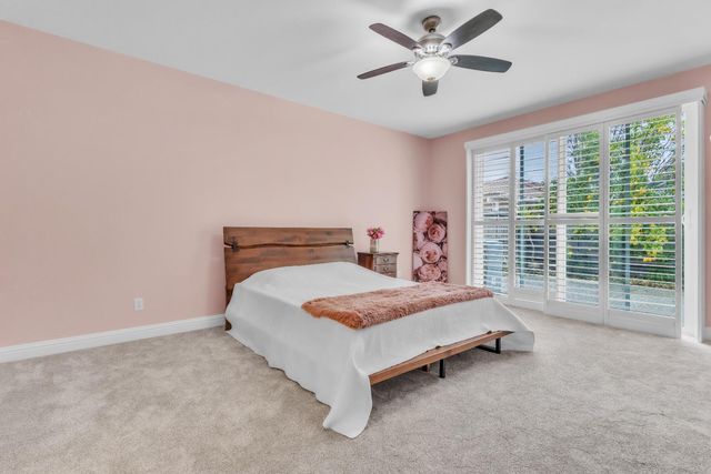 2260 Ryedale Ln, Sacramento, CA 95835