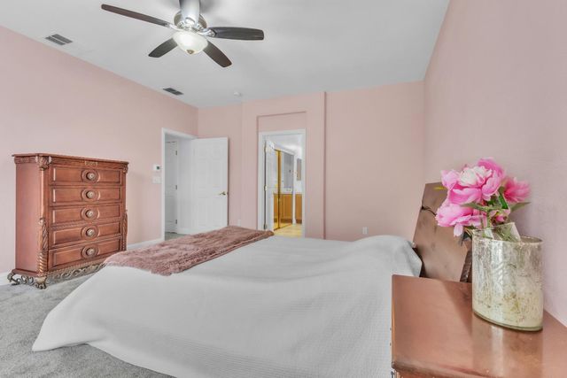 2260 Ryedale Ln, Sacramento, CA 95835