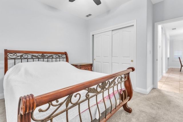 2260 Ryedale Ln, Sacramento, CA 95835