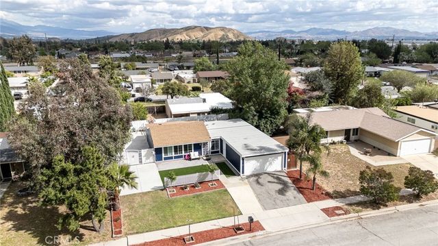 5647 Buckboard Drive, San Bernardino, CA 92407