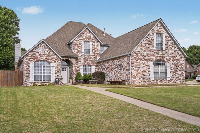 9518 S 86th East Avenue, Tulsa, OK 74133