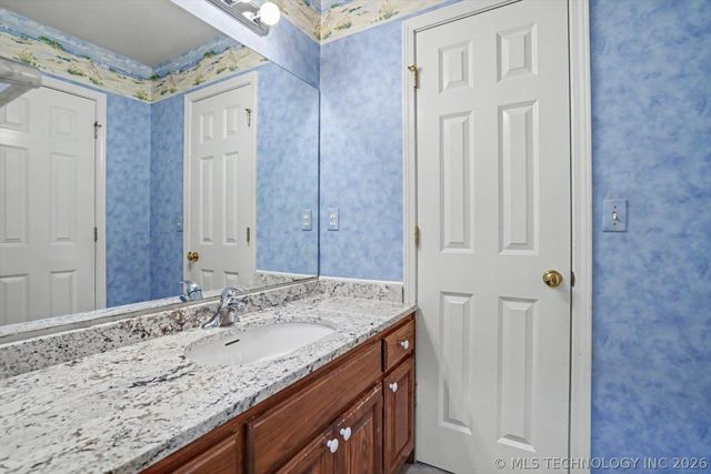9518 S 86th East Avenue, Tulsa, OK 74133
