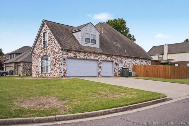 9518 S 86th East Avenue, Tulsa, OK 74133