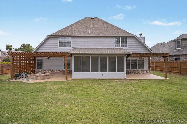 9518 S 86th East Avenue, Tulsa, OK 74133