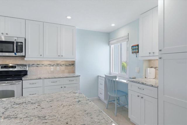 20 WHISPERING SANDS DRIVE 501, Sarasota, FL 34242