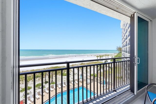 20 WHISPERING SANDS DRIVE 501, Sarasota, FL 34242