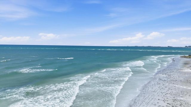 20 WHISPERING SANDS DRIVE 501, Sarasota, FL 34242