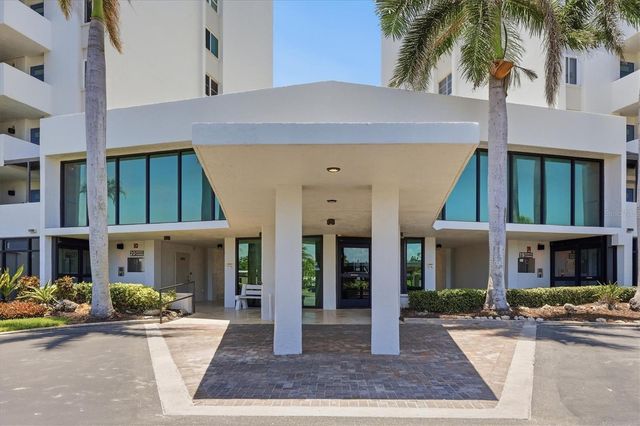 20 WHISPERING SANDS DRIVE 501, Sarasota, FL 34242