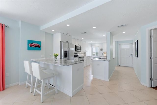 20 WHISPERING SANDS DRIVE 501, Sarasota, FL 34242